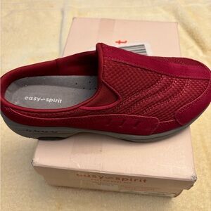 Easyspirit Traveltime 266. Size 7.5ww